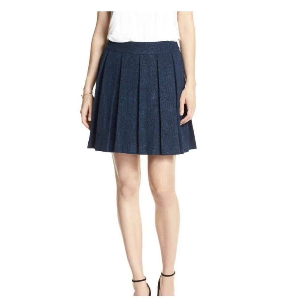 New Banana Republic Metallic heavy winter Skirt 4 6 12 navy above knee pleaded